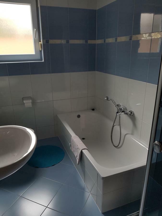Ferienwohnung Katharina إيتينهايم المظهر الخارجي الصورة